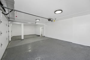 Gillcrest Ave-S2205-055.jpg