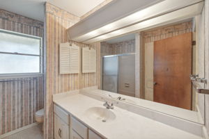  Photo 48