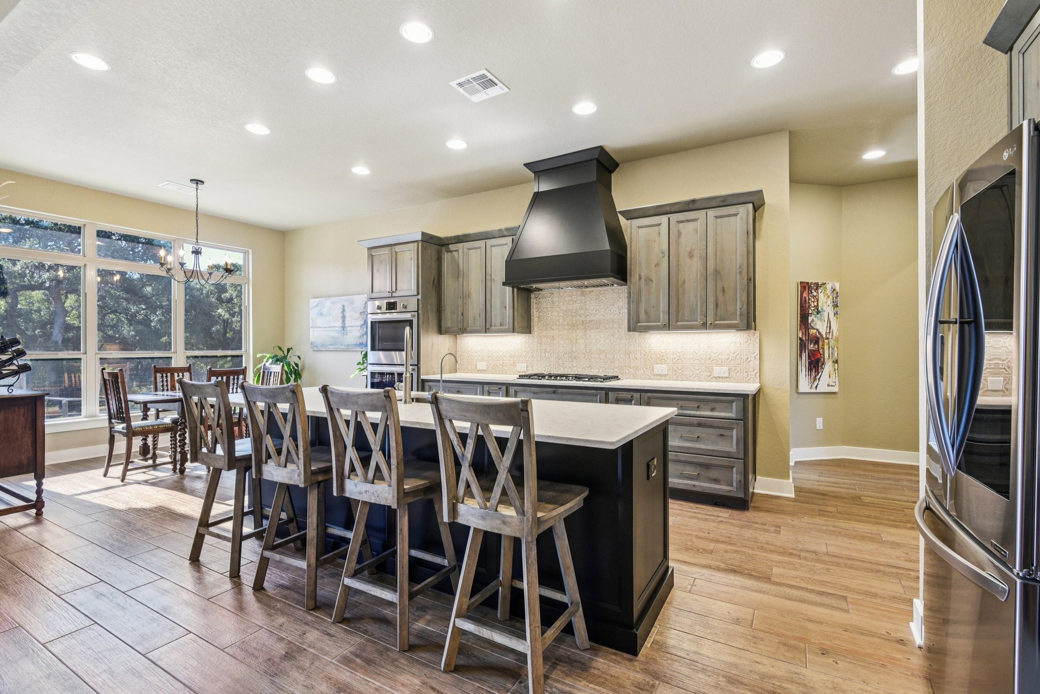 Hanging Oak-S0310-023.jpg