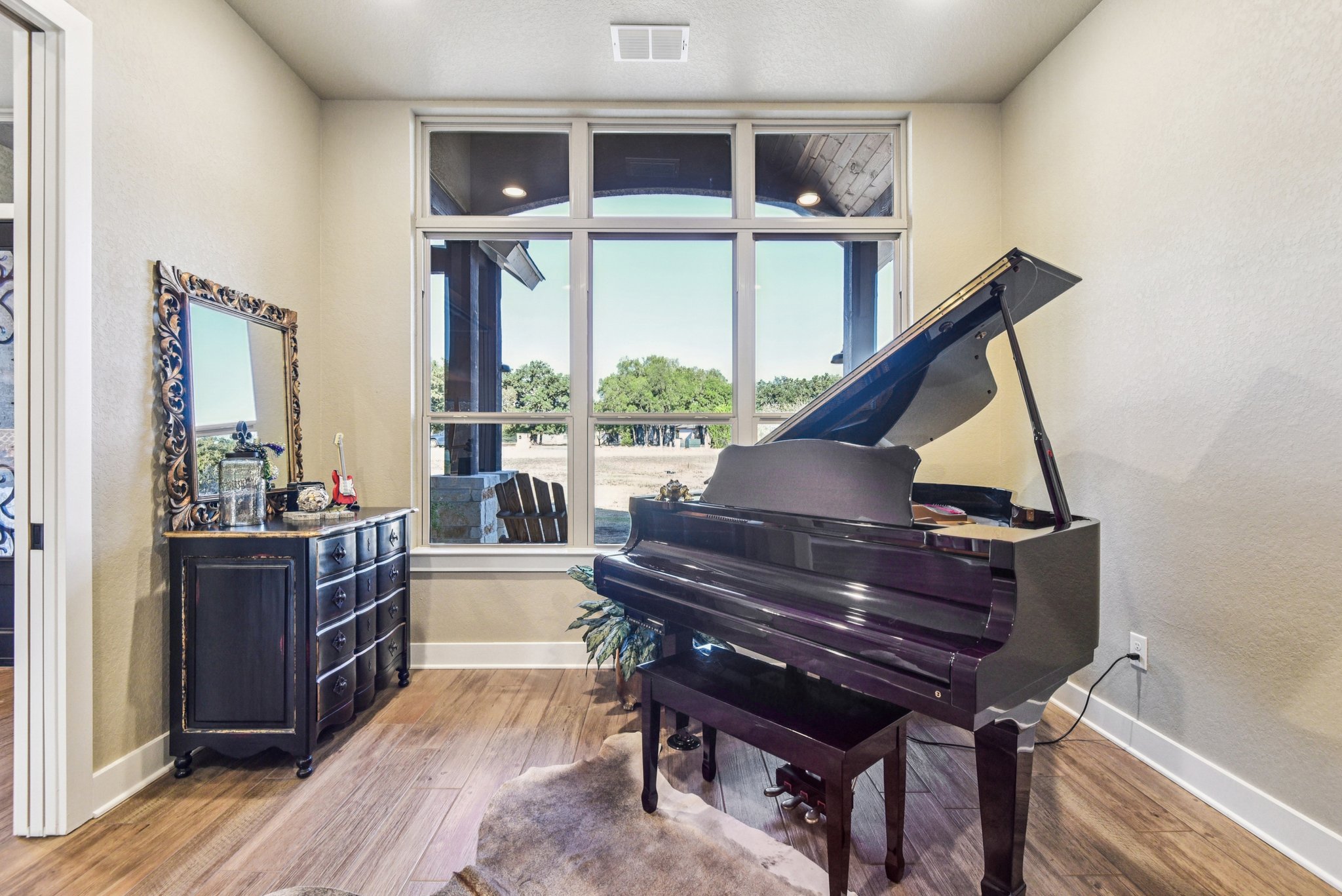 Hanging Oak-S0310-042.jpg