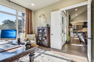 Hanging Oak-S0310-037.jpg