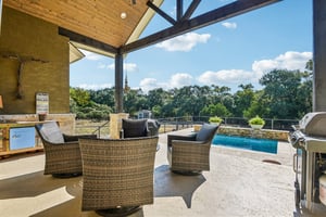 Hanging Oak-S0310-056.jpg