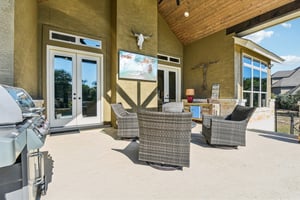 Hanging Oak-S0310-059.jpg