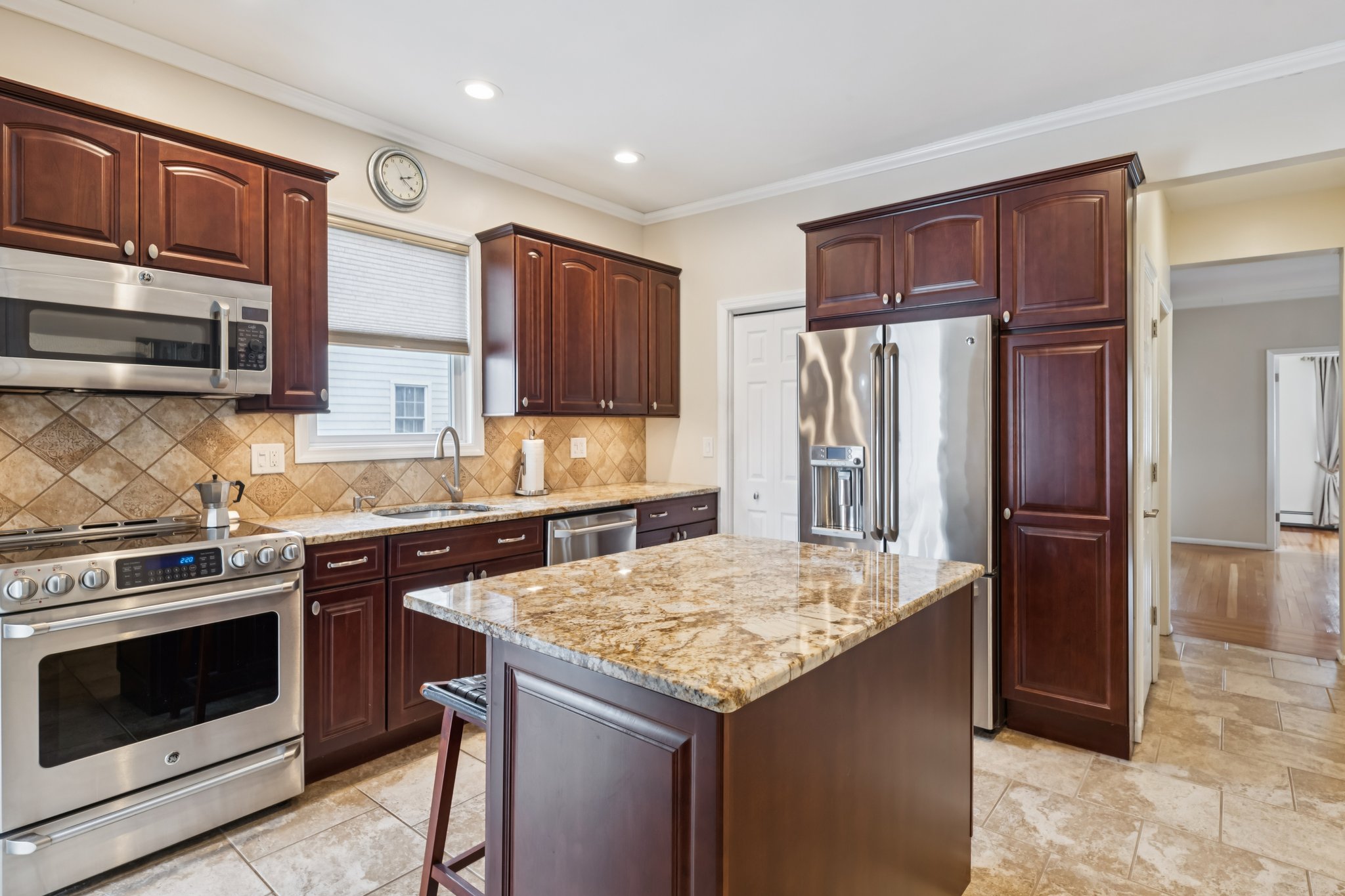 S 1st St-S2003-014.jpg