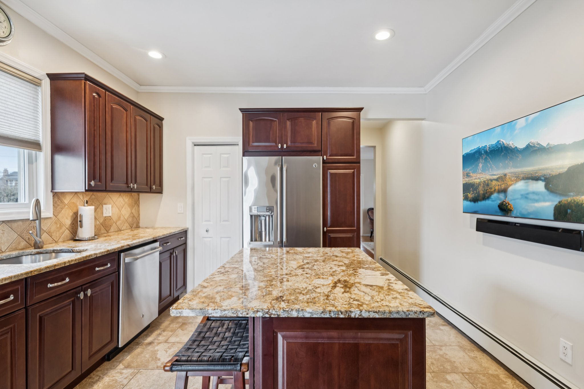 S 1st St-S2003-017.jpg