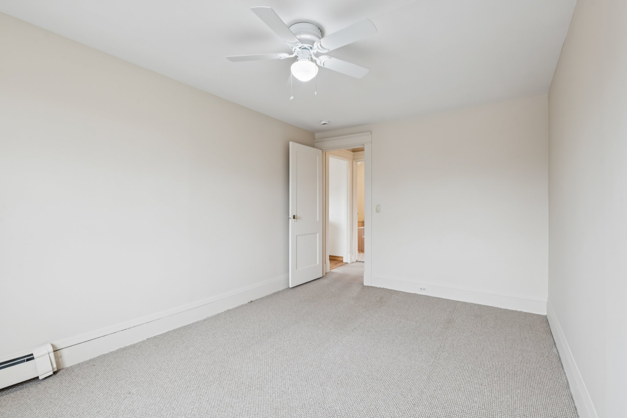 S 1st St-S2003-026.jpg