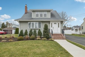 S 1st St-S2003-001.jpg