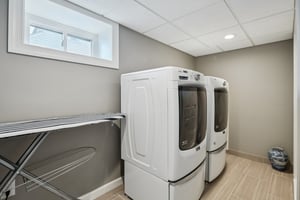 S 1st St-S2003-036.jpg