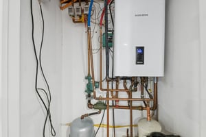 S 1st St-S2003-037.jpg