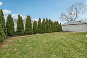 S 1st St-S2003-041.jpg