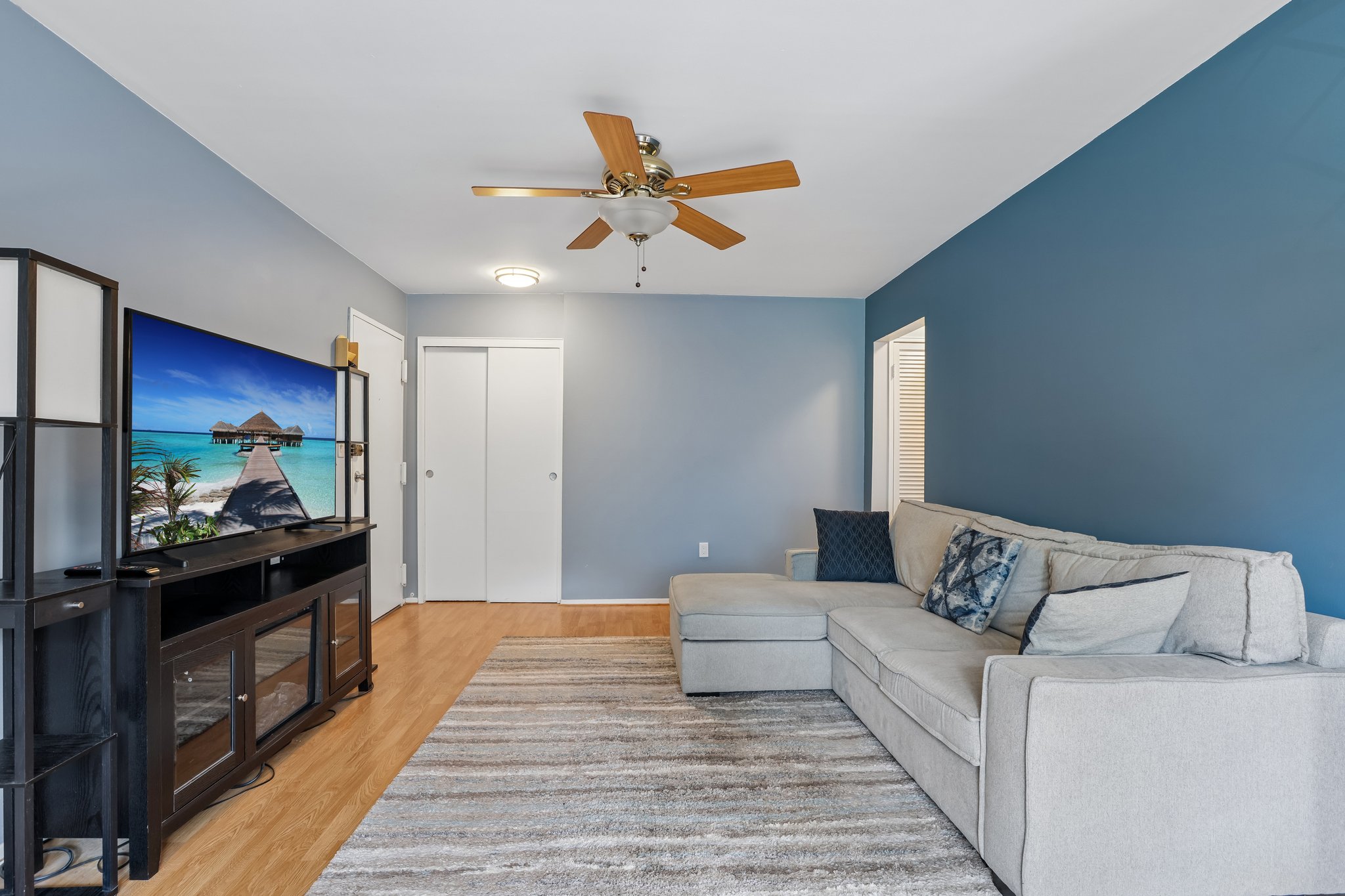 Sierra Vista Ln-S0207-011.jpg