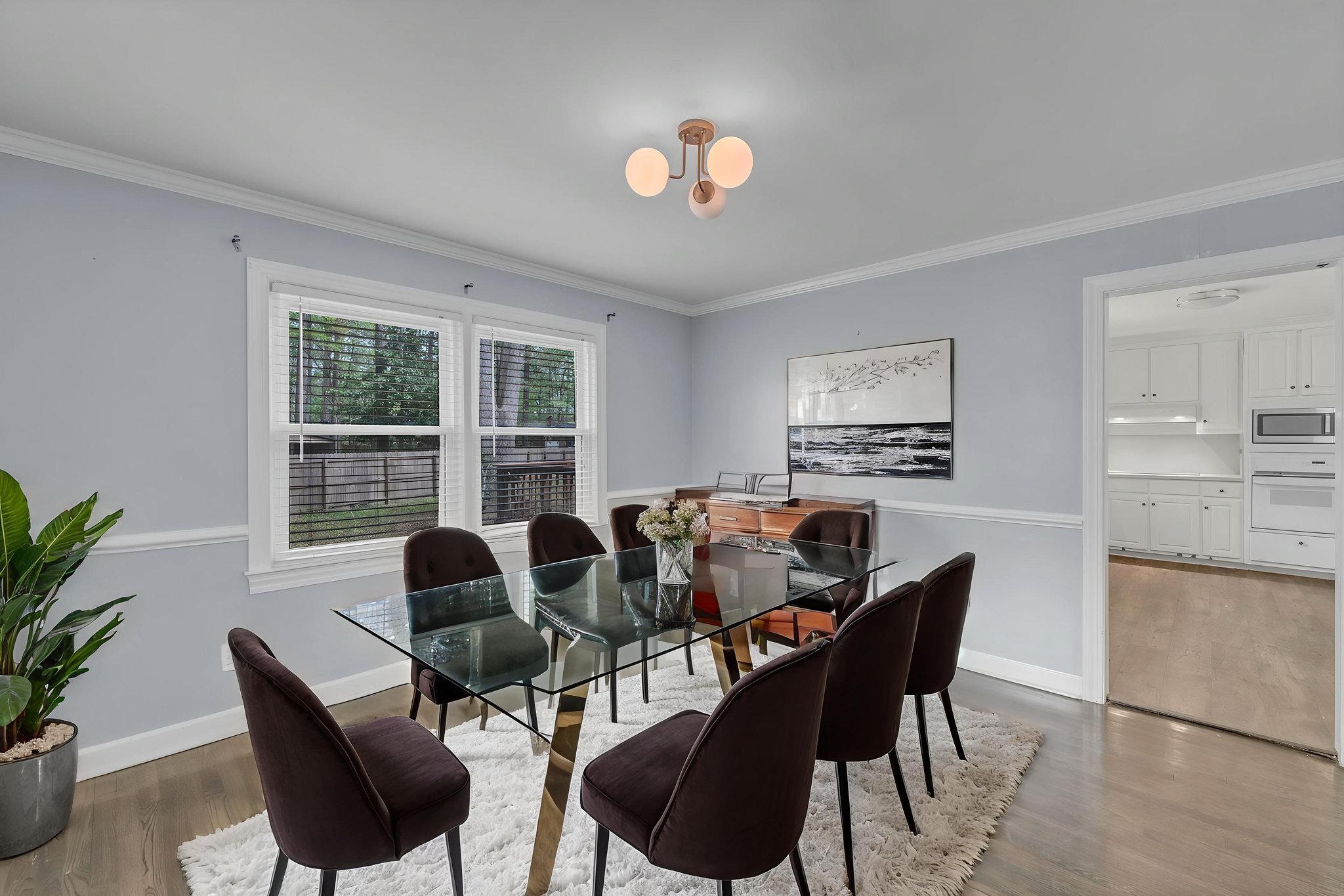 DSC_1528 virtually staged.jpeg