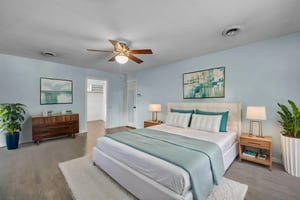 DSC_1558 virtually staged.jpeg