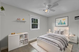 DSC_1611 virtually staged.jpeg