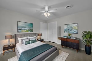 DSC_1608 virtually staged.jpeg