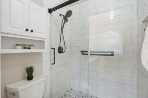 033_F8_4490 Buckthorn Ct