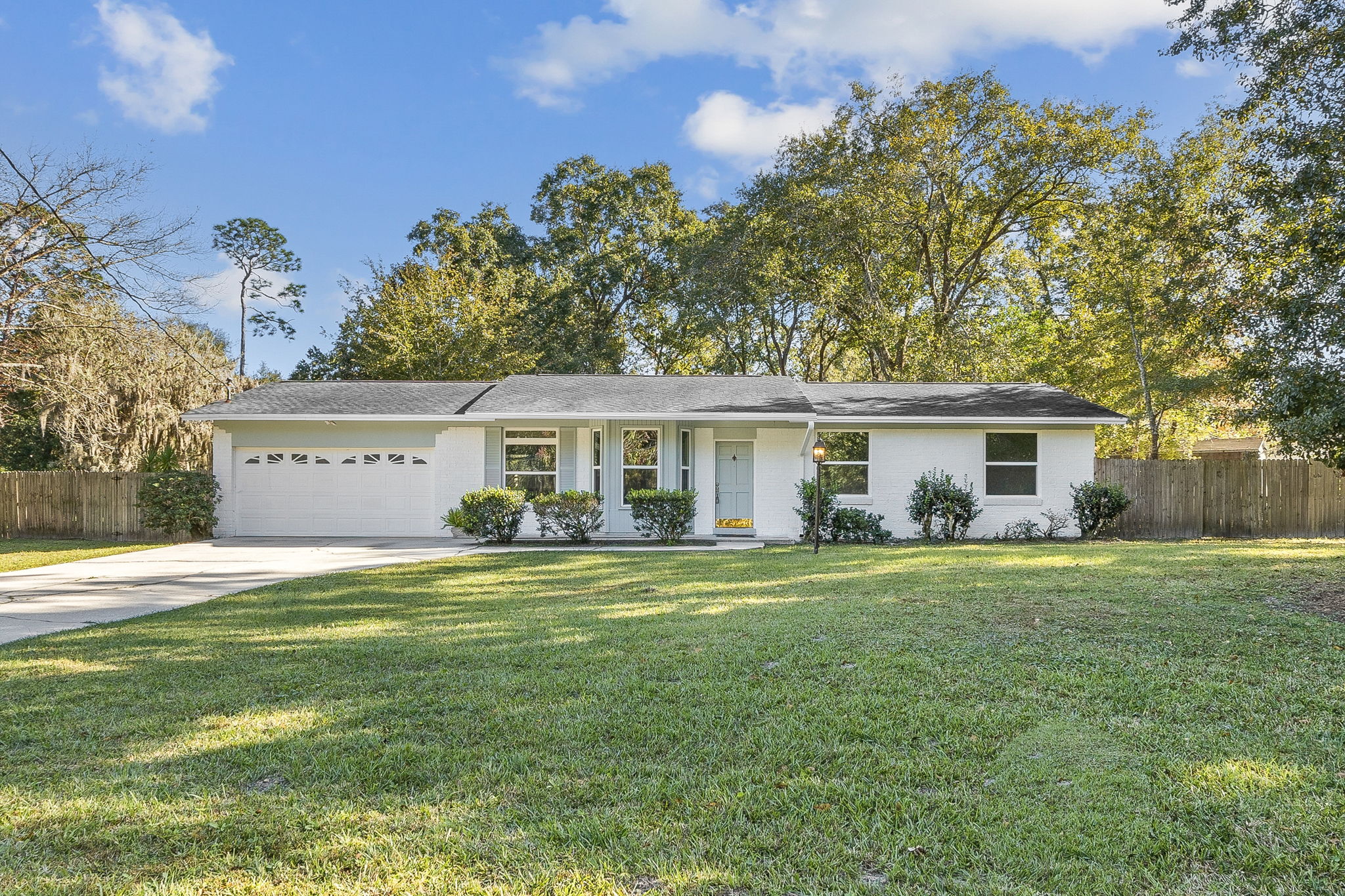 Welcome to 4490 Wilderness Ln N