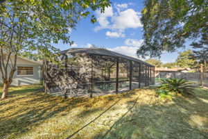 Yard is approx 3/4 acre