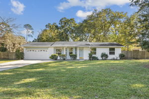 Welcome to 4490 Wilderness Ln N