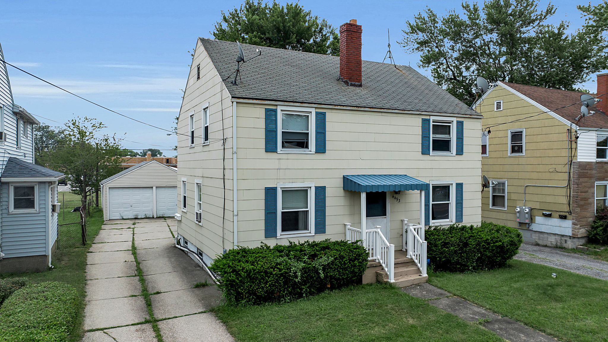  Photo 18
