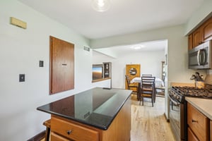 S Valley Ln-0705-012.jpg