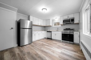 45 Bluff St, Salem, NH 03079, USA Photo 17