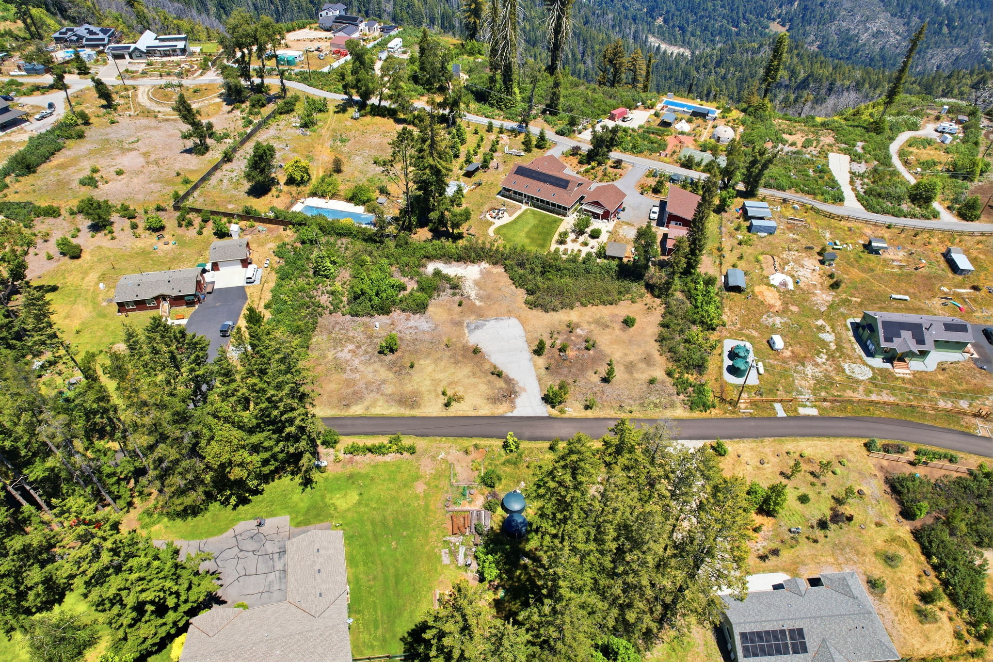 009_F8_AERIAL_45 Braemoor Dr