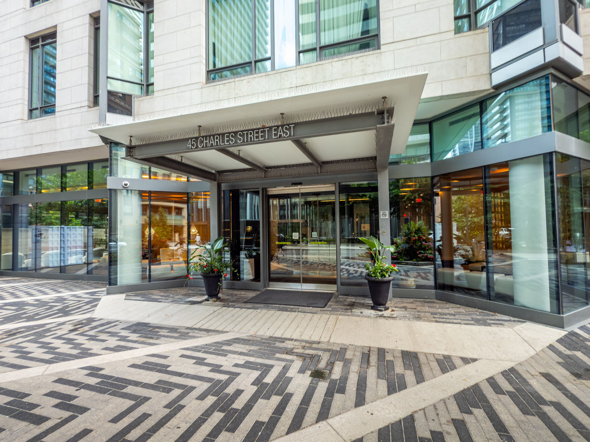 Toronto property showcase — delivered property photograph 3