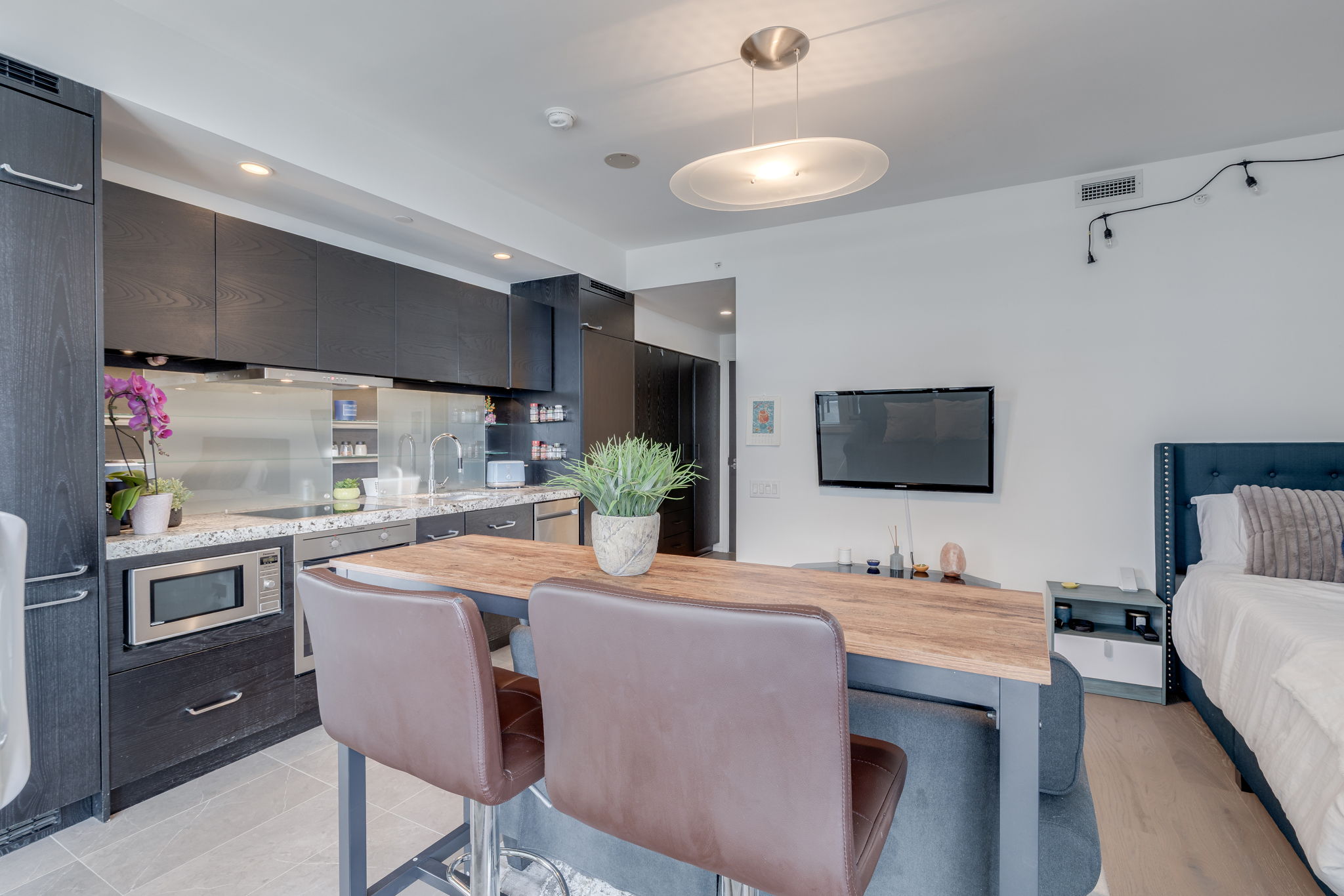 Toronto property showcase — delivered property photograph 6