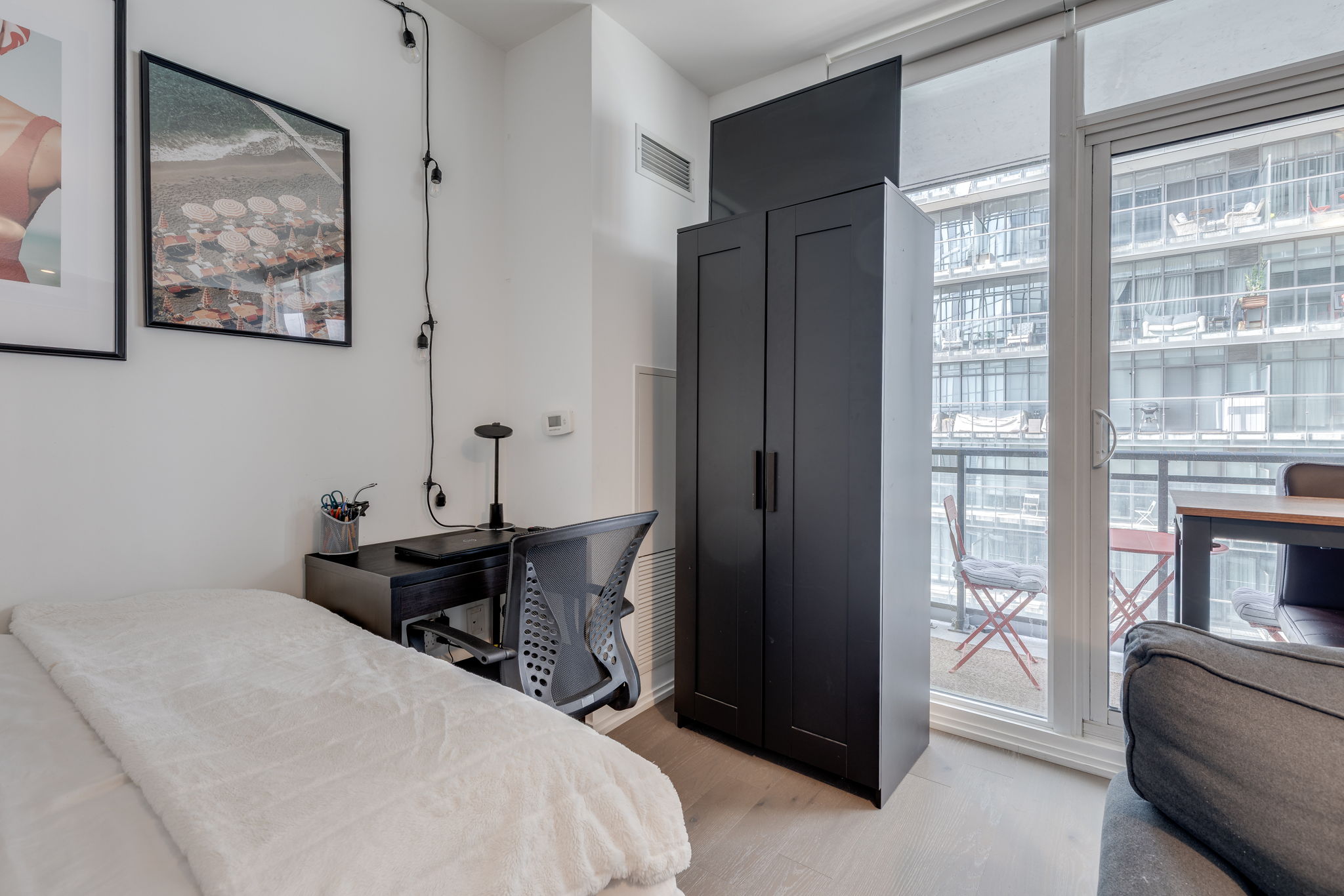 Toronto property showcase — delivered property photograph 10