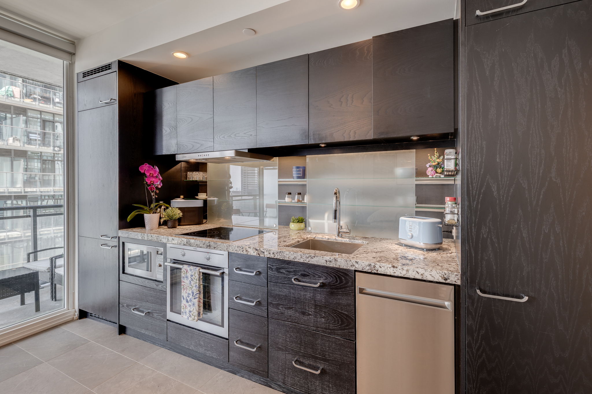 Toronto property showcase — delivered property photograph 14