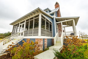 3 Exterior (9 of 9)