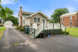  Photo 32