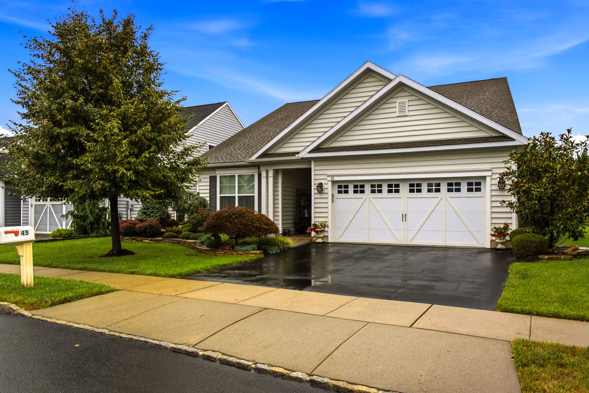45_Independence_Dr_018