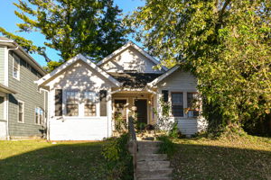  Photo 0