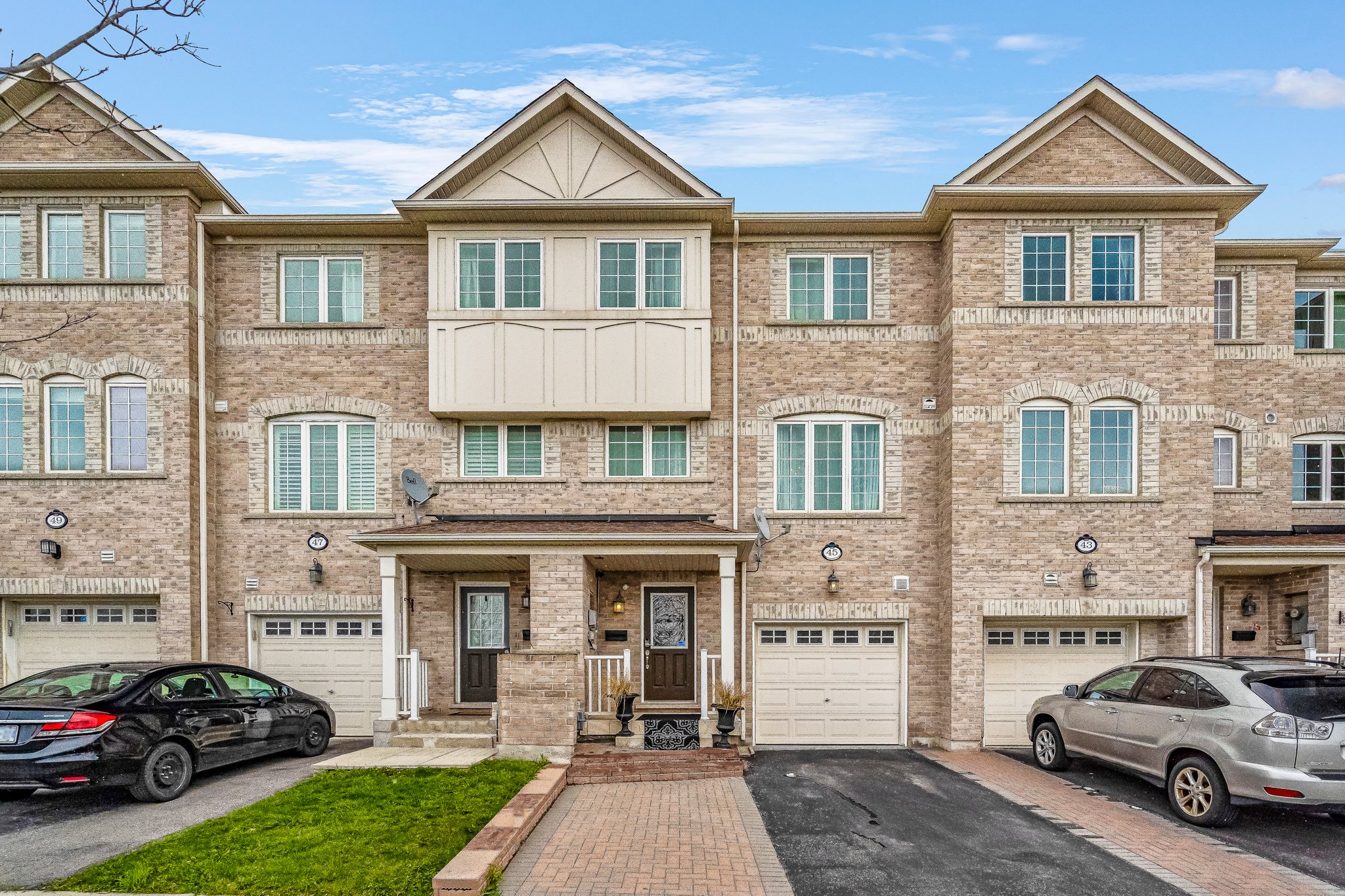 45 National St, Scarborough, ON M1M 0A3, CA