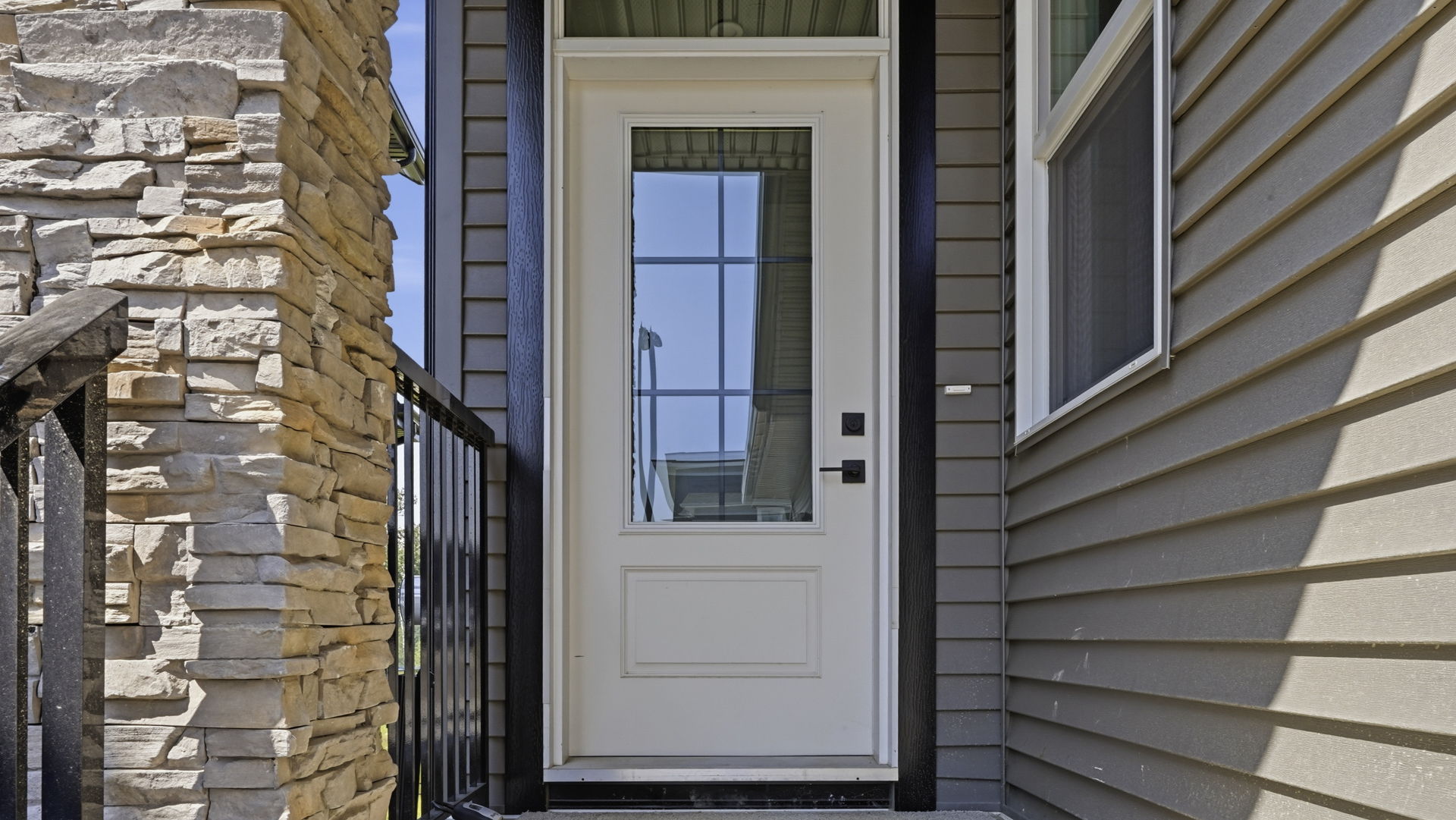  Photo 41