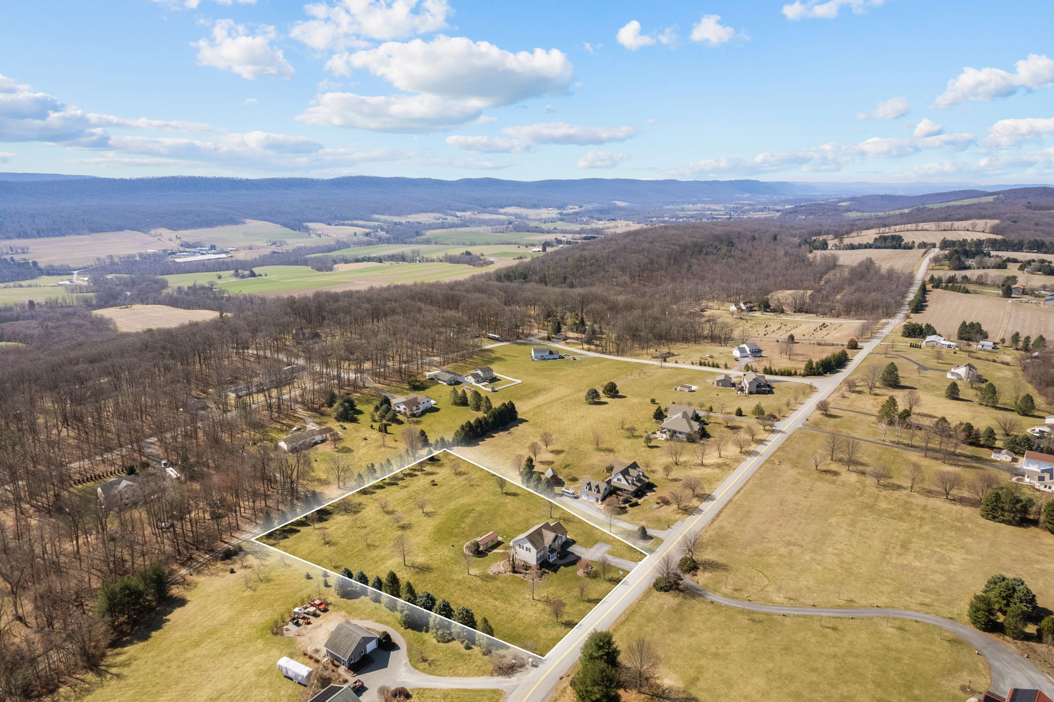 45 Powells Ridge Rd, Halifax, PA 17032 Bos Photography