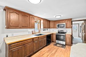  Photo 10