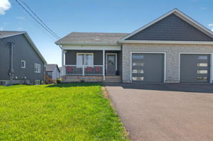  Photo 0