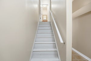  Photo 35