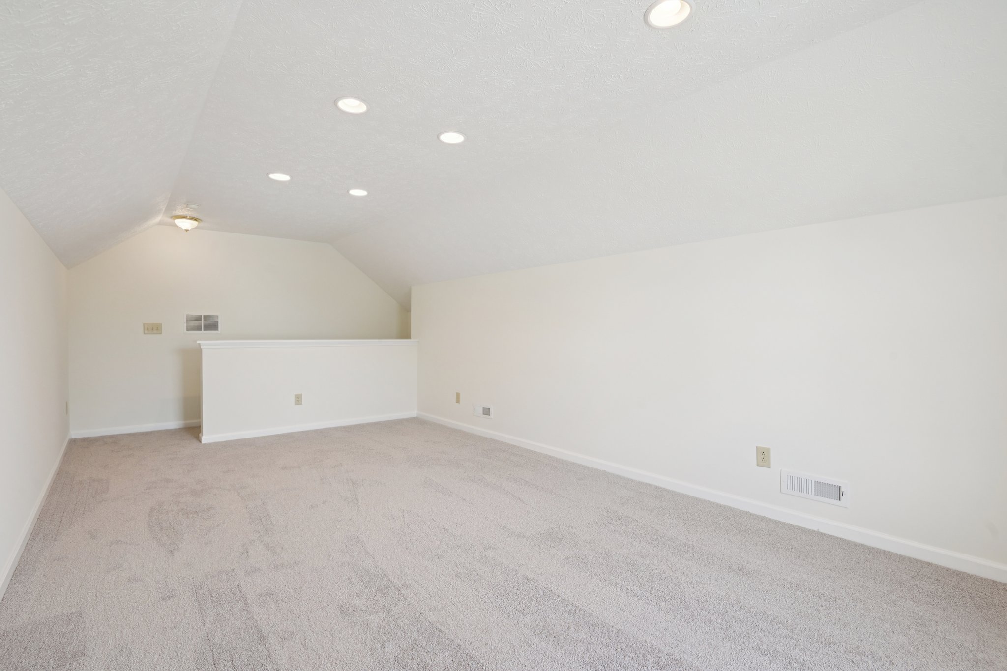 W Clear Lake Ln-S2301-025.jpg