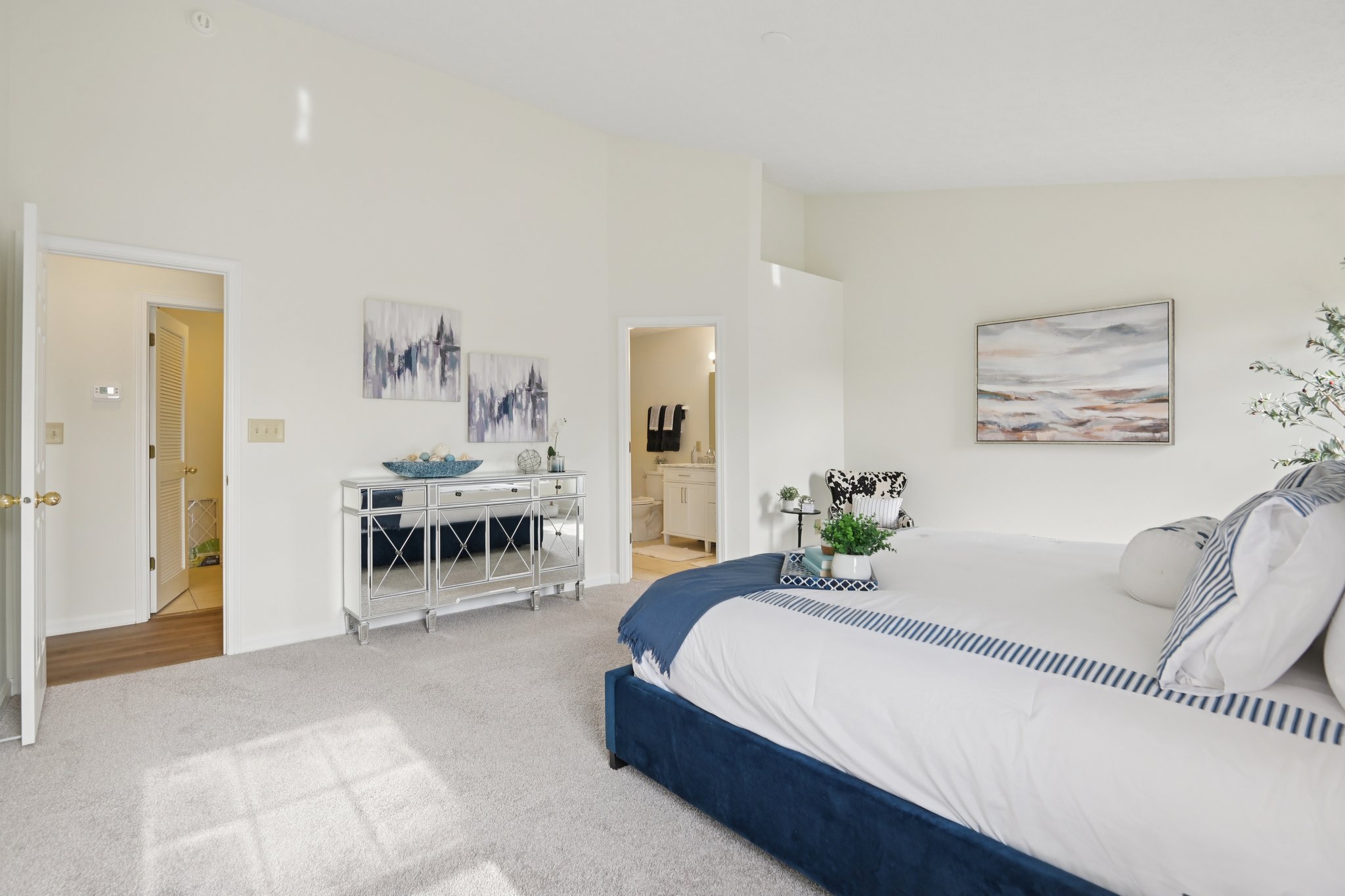 W Clear Lake Ln-S2301-029.jpg