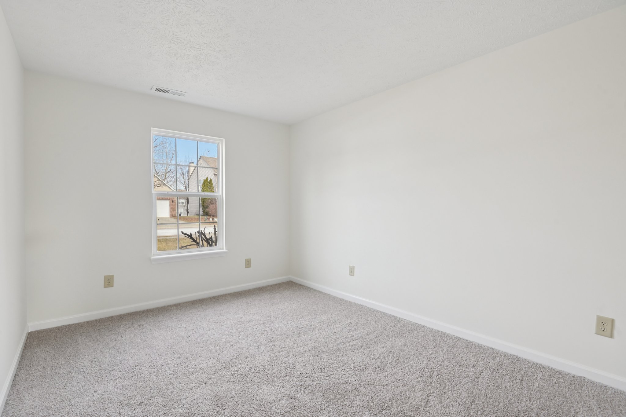 W Clear Lake Ln-S2301-045.jpg