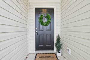 W Clear Lake Ln-S2301-004.jpg