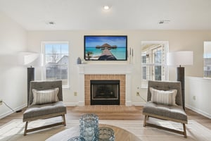 W Clear Lake Ln-S2301-012.jpg