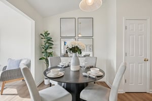 W Clear Lake Ln-S2301-016.jpg