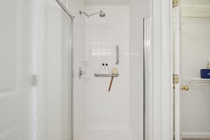 W Clear Lake Ln-S2301-033.jpg