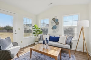 W Clear Lake Ln-S2301-038.jpg