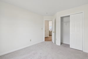 W Clear Lake Ln-S2301-044.jpg